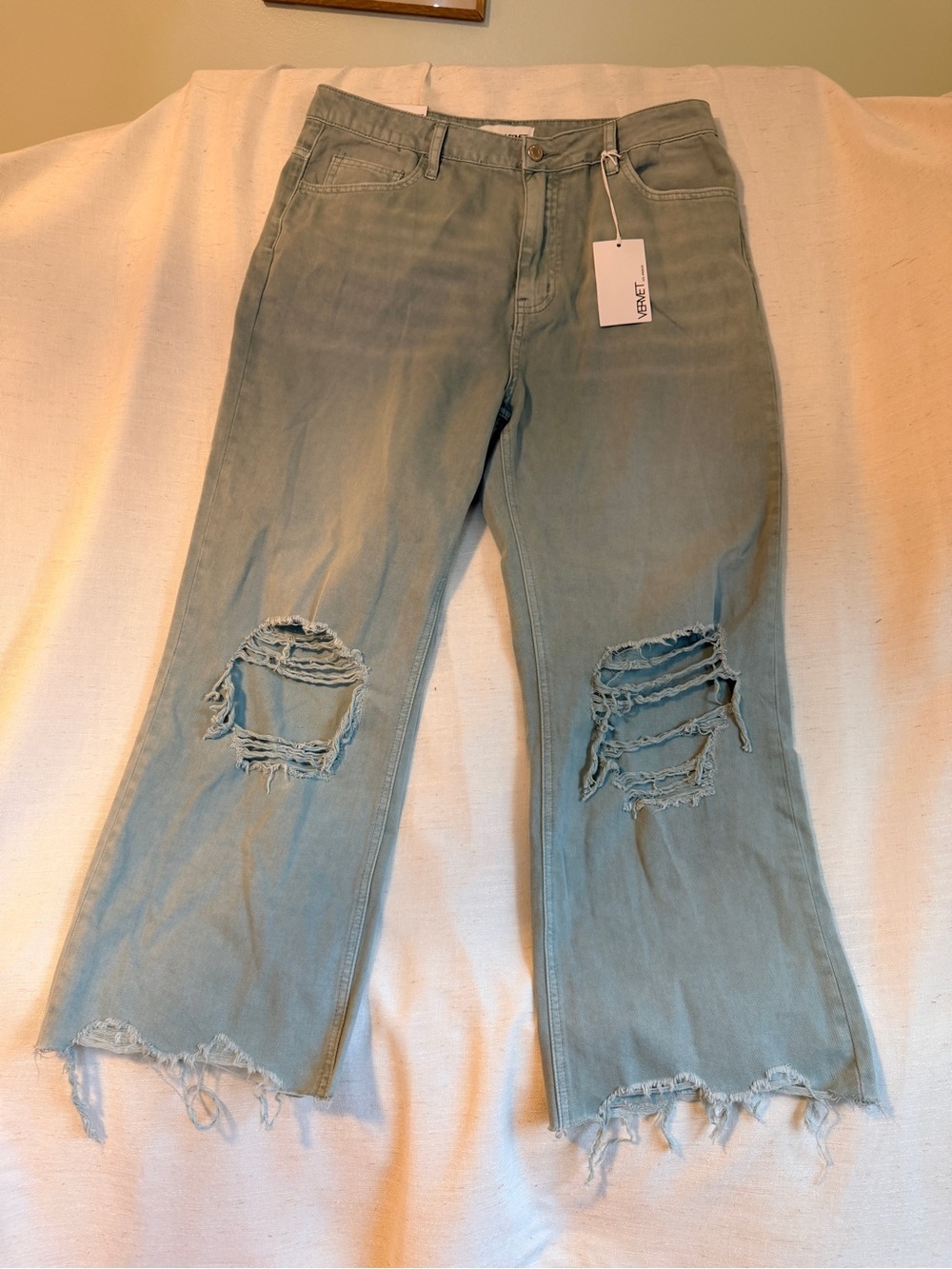 NWT Vervet Leslie 90s Super High Rise Distressed Crop Flare Jeans 31